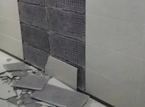 巴东瓷砖空鼓维修公司分享下巴东墙砖松动维修的知识